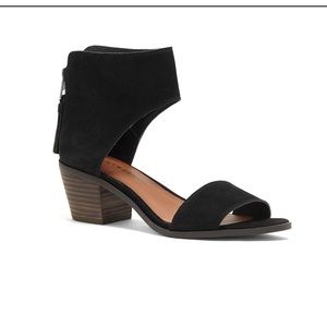 🍀Lucky Brand Sandal🍀